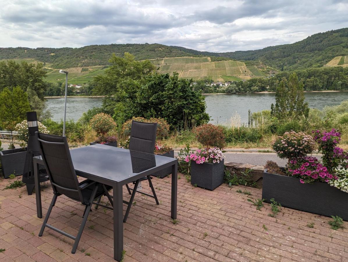 Ferienwohnung Rheinperle Niederheimbach エクステリア 写真