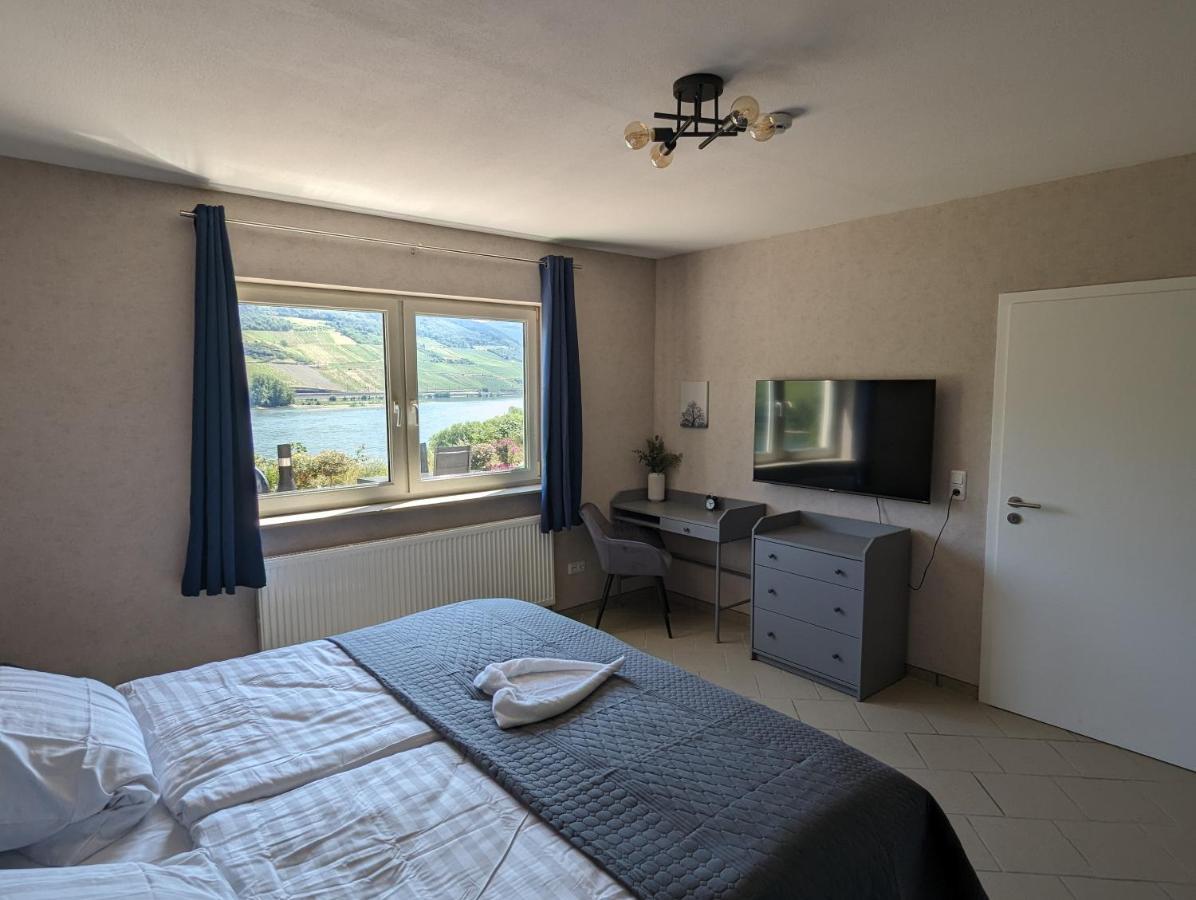 Ferienwohnung Rheinperle Niederheimbach エクステリア 写真