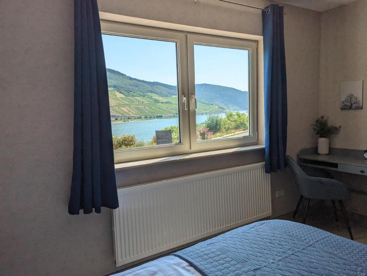 Ferienwohnung Rheinperle Niederheimbach エクステリア 写真