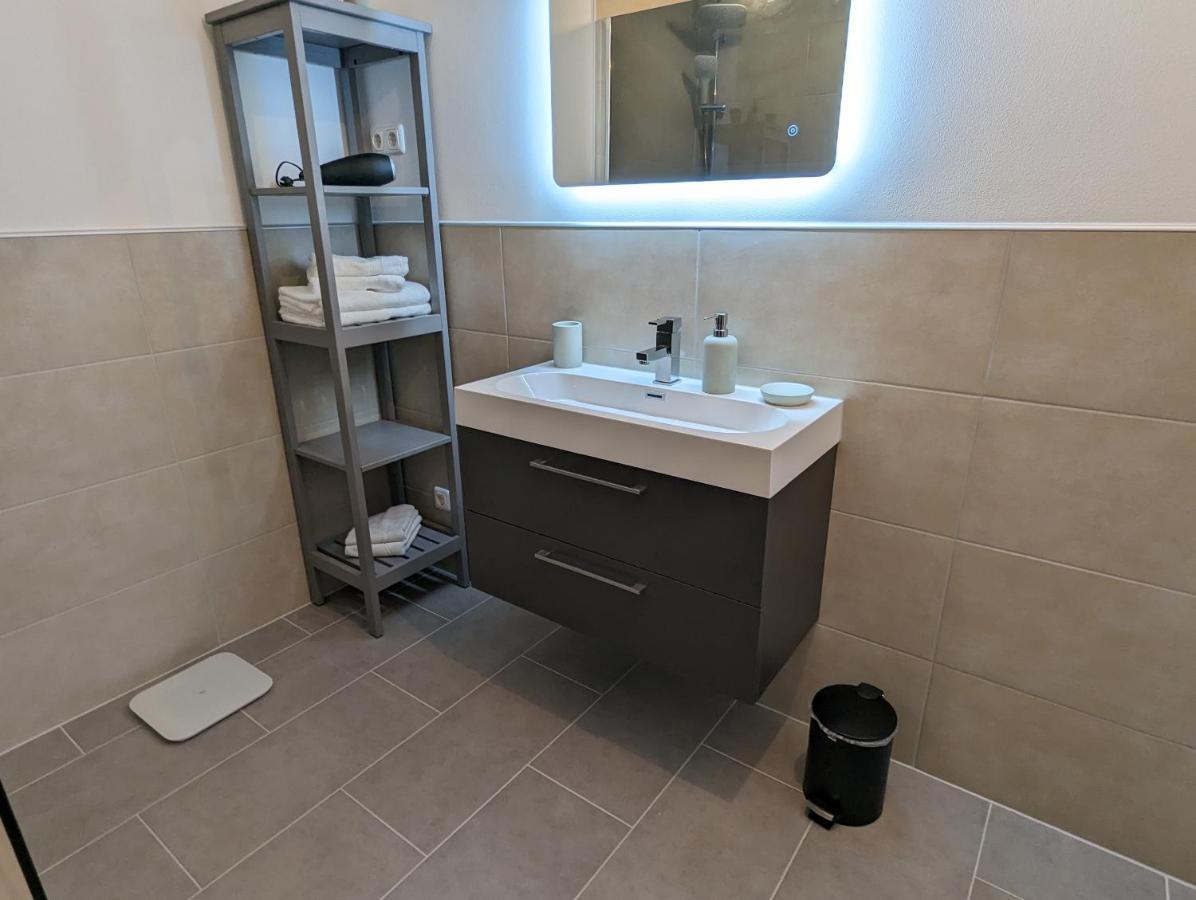 Ferienwohnung Rheinperle Niederheimbach エクステリア 写真